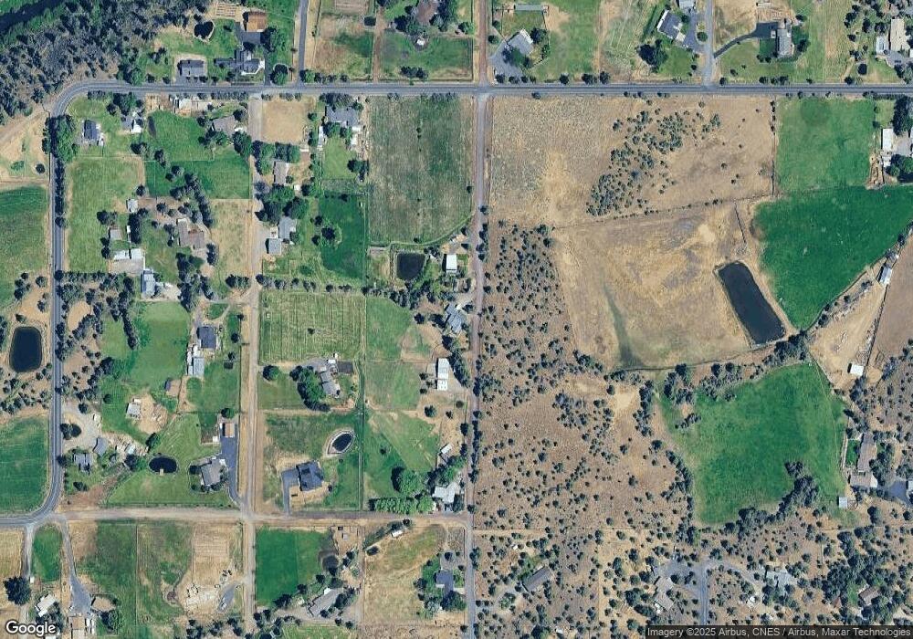 1411 NW 55th St, Redmond, OR 97756 - photo 1