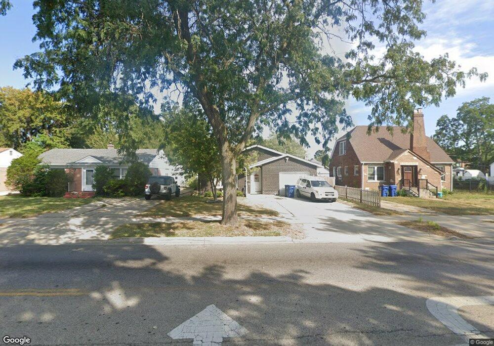 301 N Lewis Ave, Waukegan, IL 60085 - photo 1