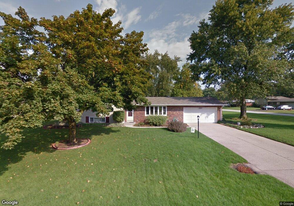 18553 S Cypress Cir, South Bend, IN 46637 - photo 1