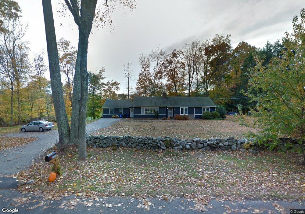 1261 Redding Rd, Fairfield, CT 06824 - photo 1