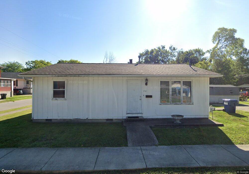205 E Dayton St, Harrisburg, IL 62946 - photo 1