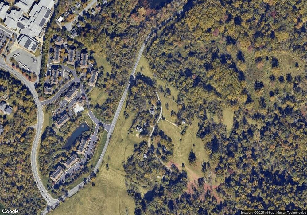 464 Lyman Hills Dr, Charlottesville, VA 22902 - photo 1