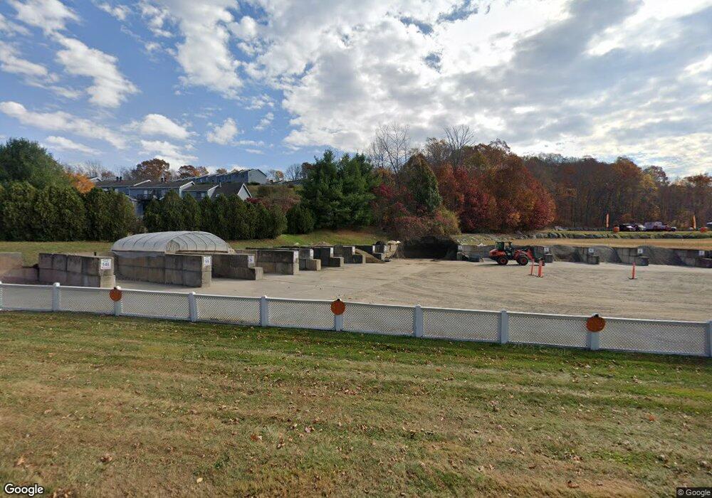 201 Lake Vista Dr unit 201, East Hampton, CT 06424 - photo 1