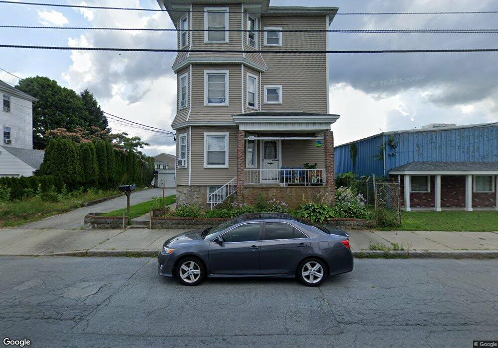 656 Jefferson St, Fall River, MA 02721 - photo 1