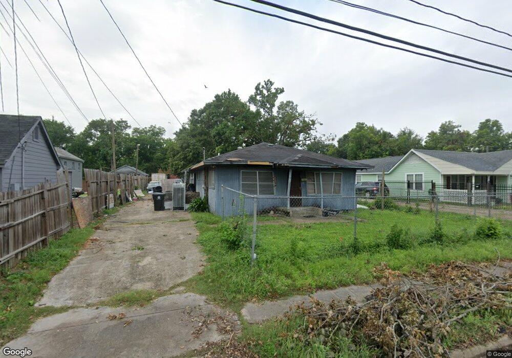 4414 Cavalcade St, Houston, TX 77026 - photo 1