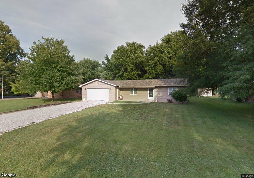 11 Edgewood Ct, Freeburg, IL 62243 - photo 1