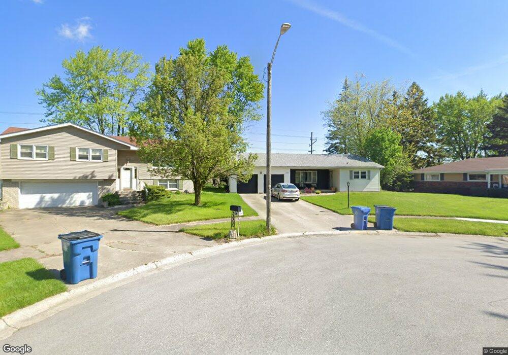 120 Las Olas Ct, Crown Point, IN 46307 - photo 1