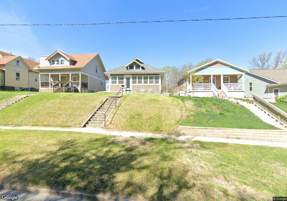 1556 24th St, Des Moines, IA 50311 - photo 1