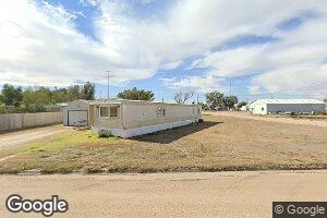 912 N 5th St, Leoti, KS 67861