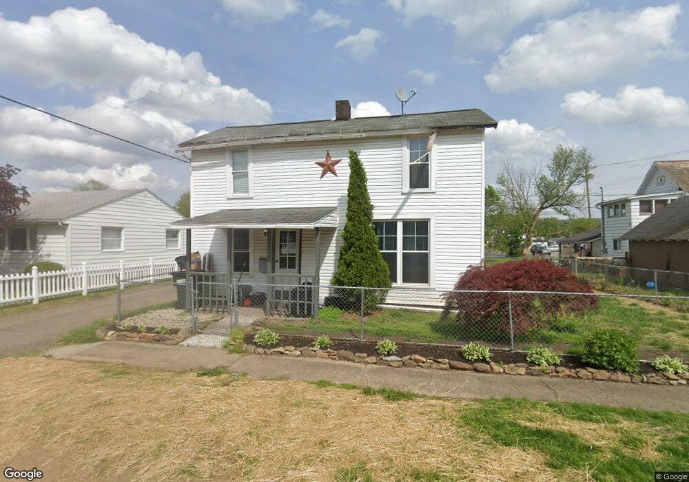 316 N 10th St, Coshocton, OH 43812 - photo 1