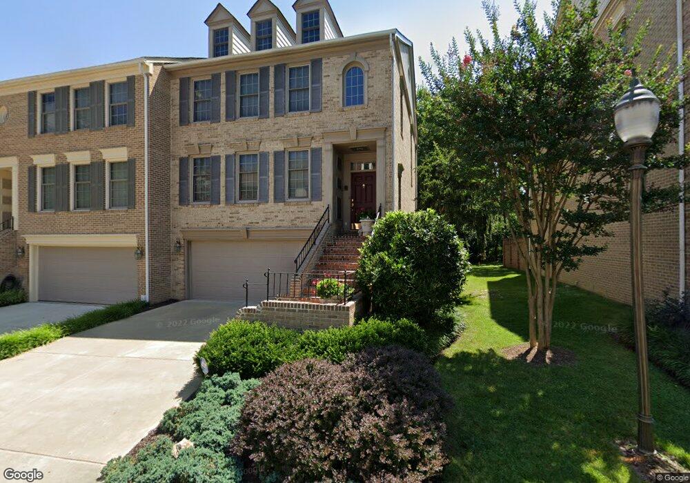 11 Bloomingdale Ct, Rockville, MD 20852 - photo 1