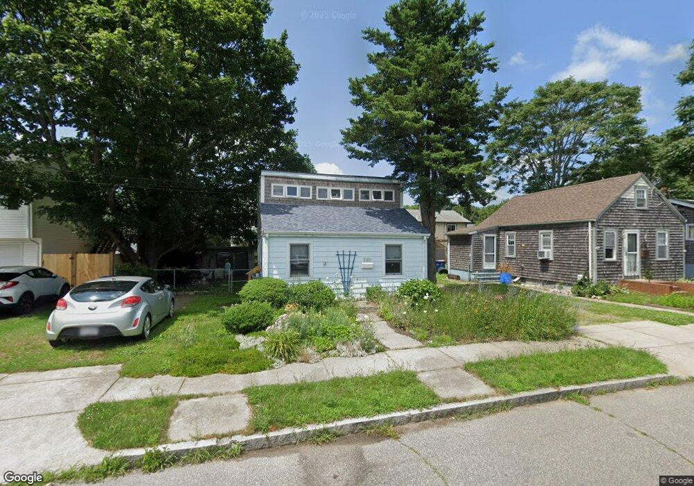 1547 Padanaram Ave, New Bedford, MA 02740 - photo 1