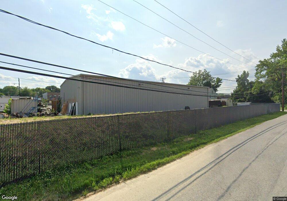 8130 Parkway Dr, Baltimore, MD 21226 - photo 1