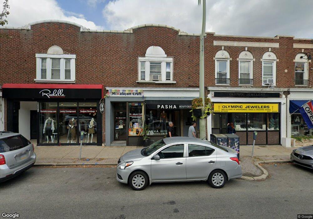 839 1/2 W Lancaster Ave, Bryn Mawr, PA 19010 - photo 1