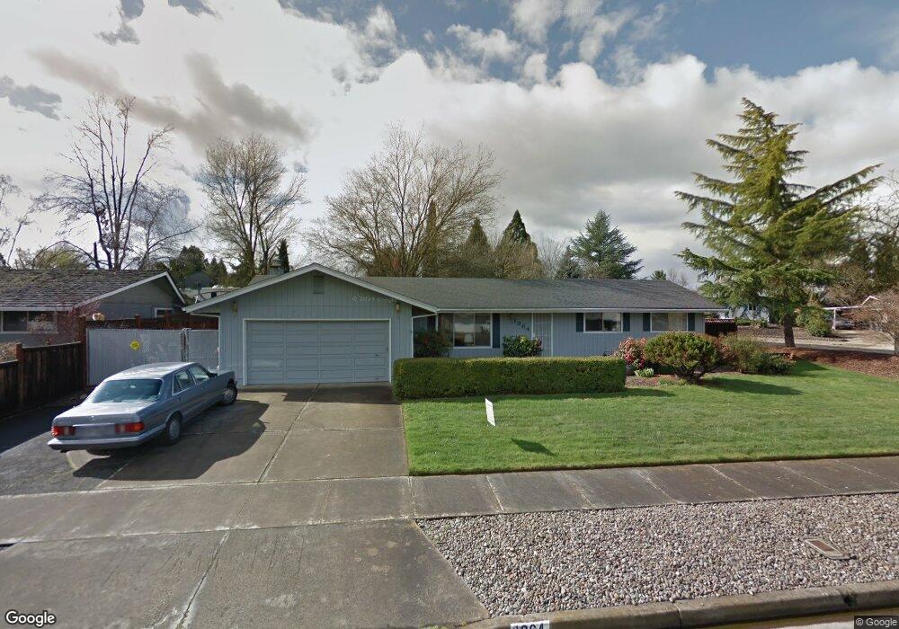 1964 Camellia Ave, Medford, OR 97504 - photo 1