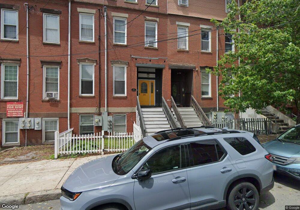 40 Hawthorne St unit 3, Chelsea, MA 02150 - photo 1