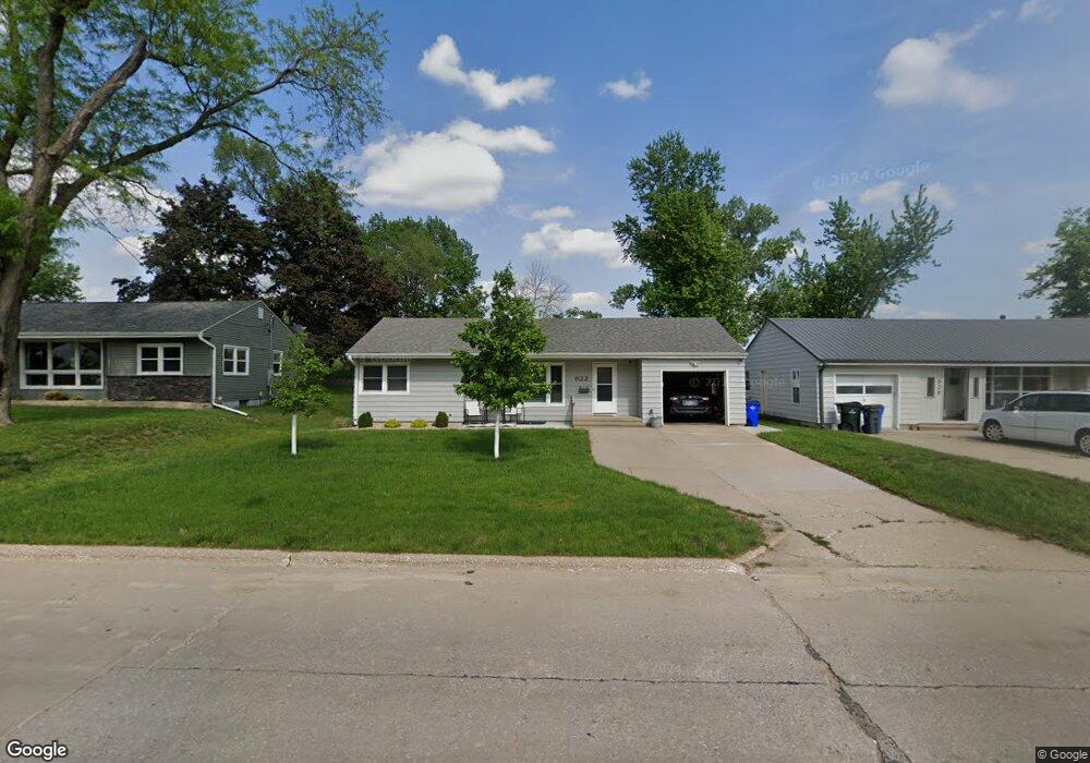622 34th St SE, Cedar Rapids, IA 52403 - photo 1