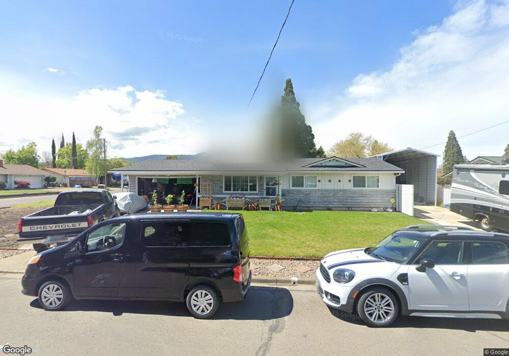 214 Corcoran Ln, Central Point, OR 97502 - photo 1