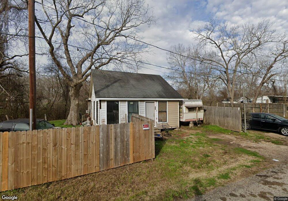 120 6th St, Rosenberg, TX 77471 - photo 1