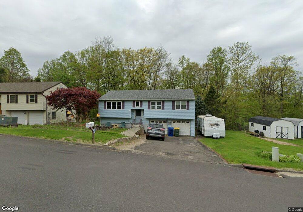 123 Eastside Blvd, Waterbury, CT 06706 - photo 1