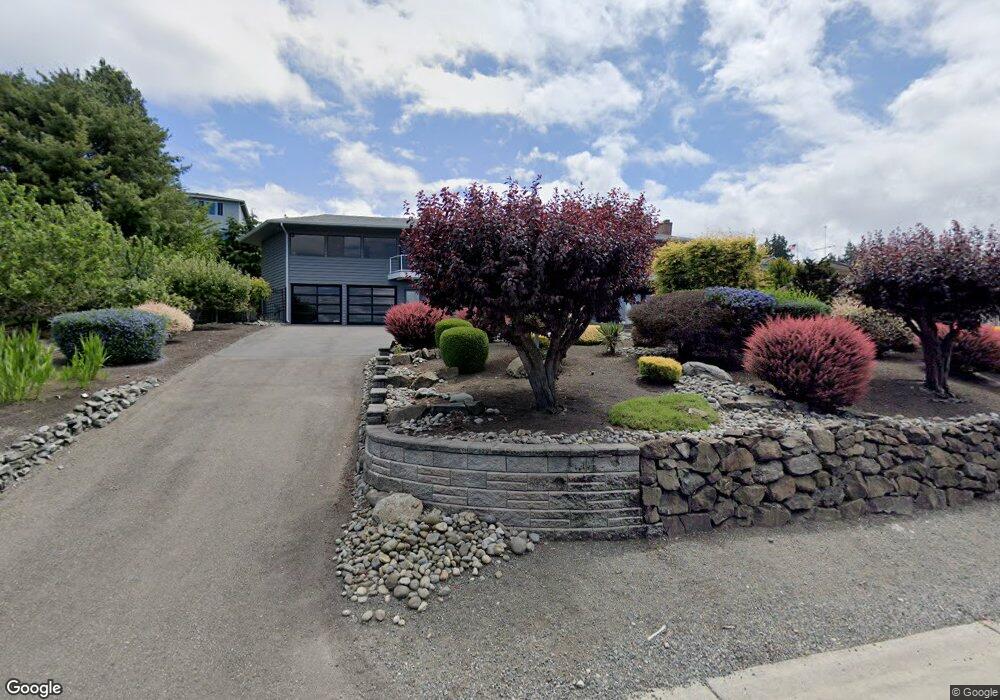 3301 Soundview Dr W, University Place, WA 98466 - photo 1