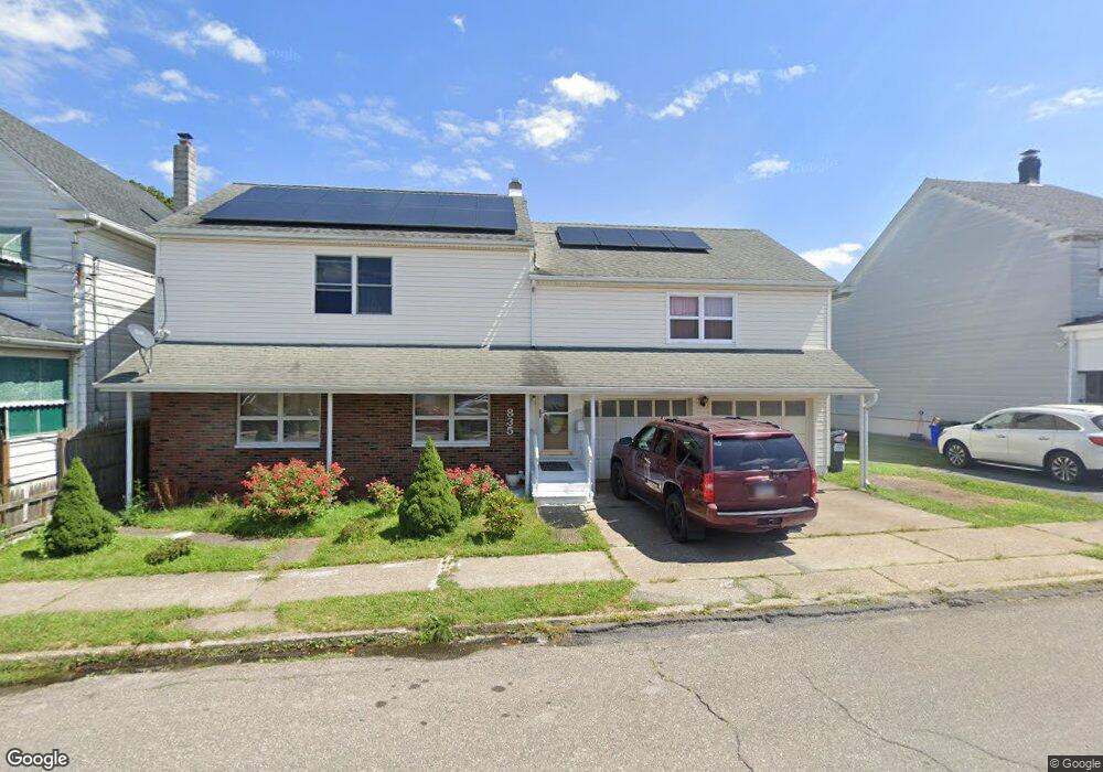 835 Grant St, Hazleton, PA 18201 - photo 1