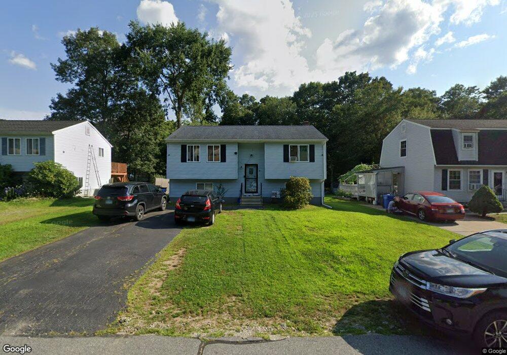 130 Colonial Rd, Plainfield, CT 06374 - photo 1