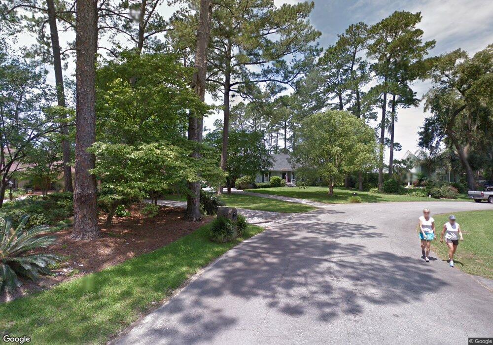 229 Commodore Dr, Savannah, GA 31410 - photo 1