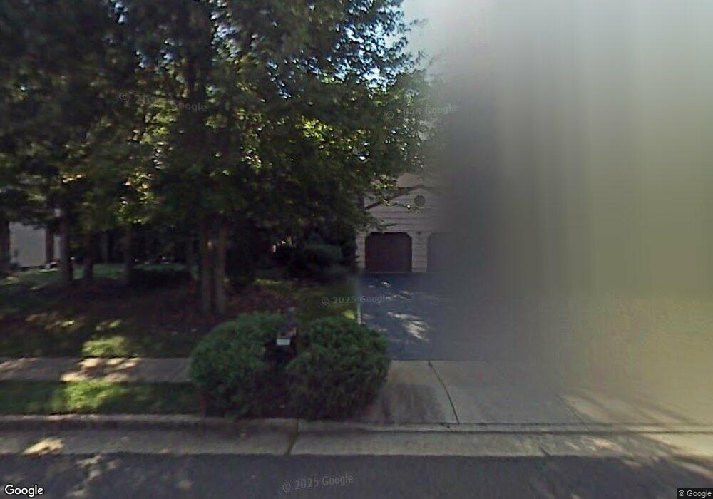 33 Aspen Cir, Edison, NJ 08820 - photo 1