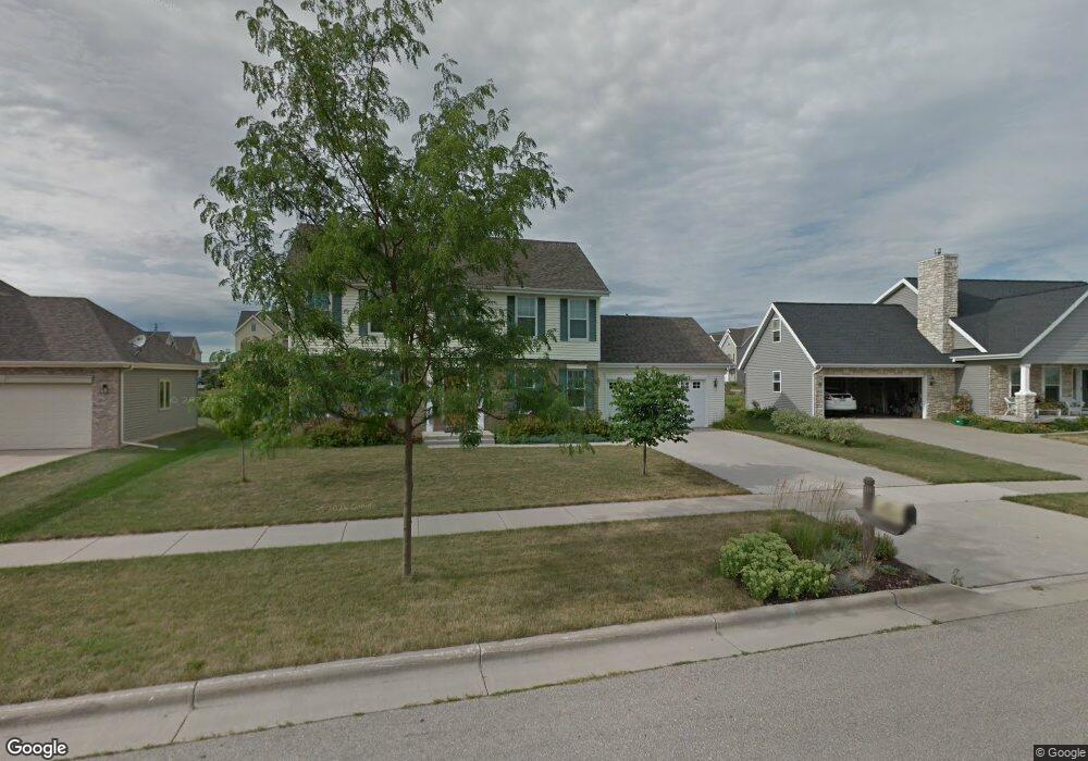 5212 Snapdragon Trail, Fitchburg, WI 53711 - photo 1