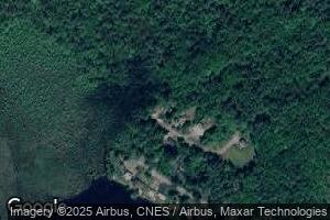 42 Holiday Shore Dr, Dunbarton, NH 03046