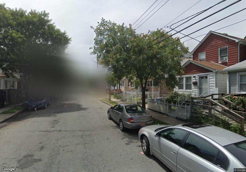 15055 116th Rd, Jamaica, NY 11434 - photo 1