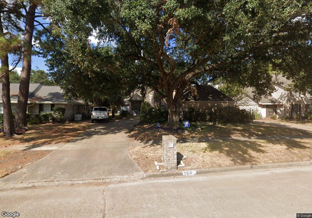 5930 Donwhite Ln, Houston, TX 77088 - photo 1