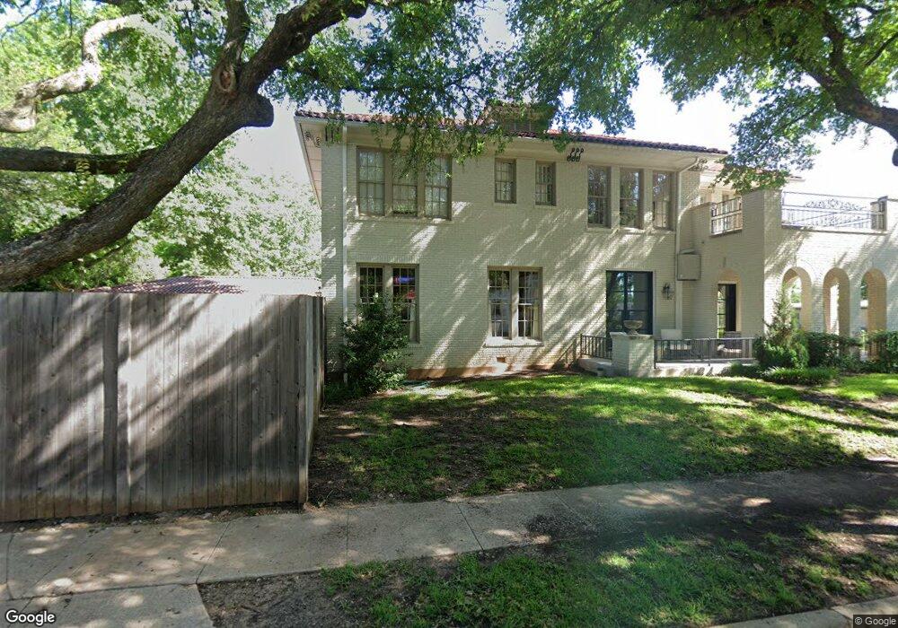 316 Prairie Ave, Cleburne, TX 76033 - photo 1