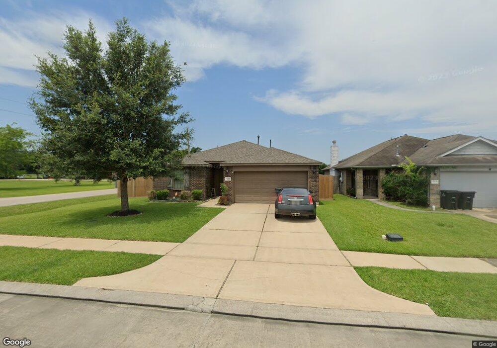 5201 La Rocco Way, Alvin, TX 77511 - photo 1