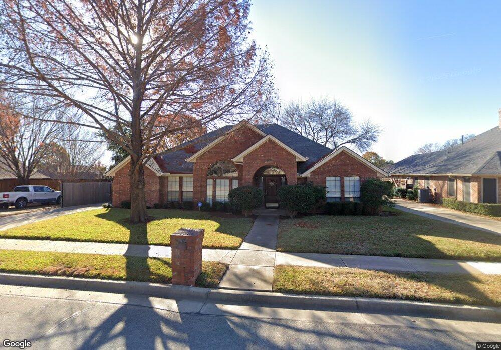 1912 Coventry Dr, Bedford, TX 76021 - photo 1