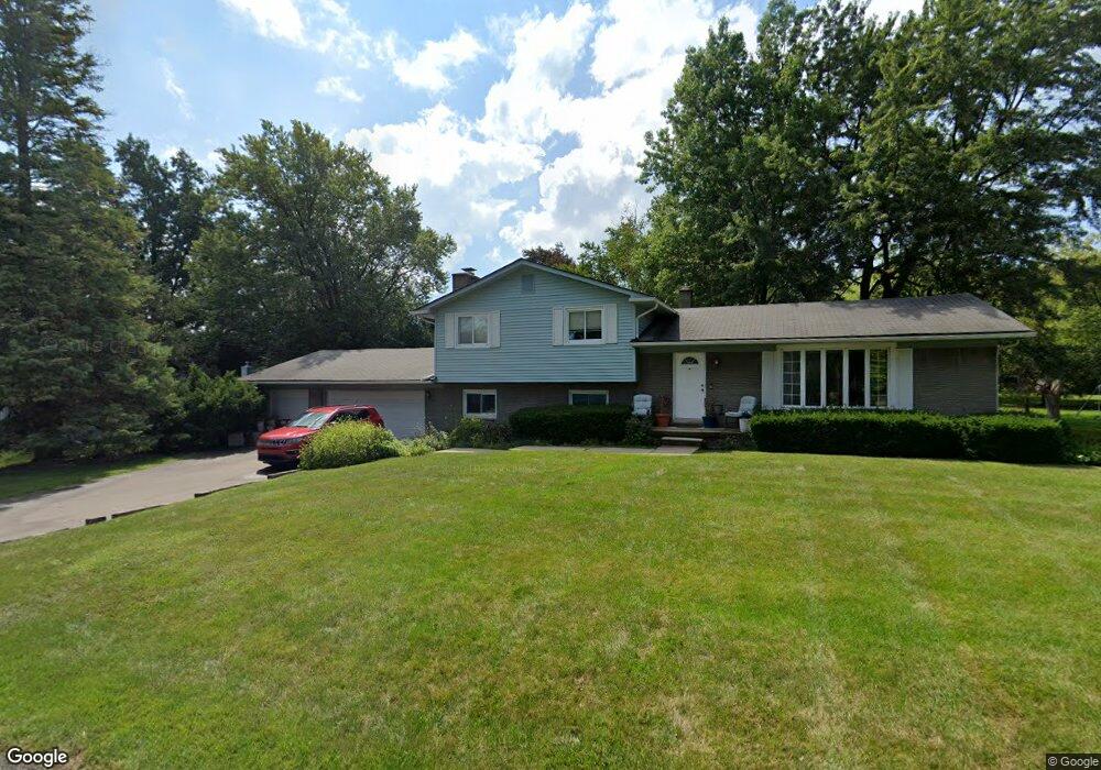 2640 Pendleton Dr, Bloomfield Hills, MI 48304 - photo 1