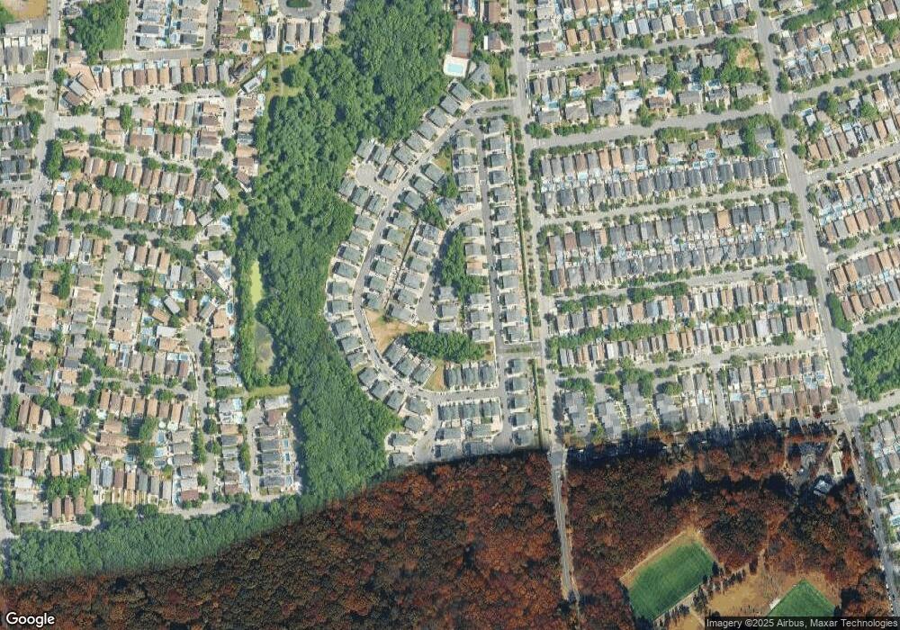 45 Foothill Ct, Staten Island, NY 10309 - photo 1