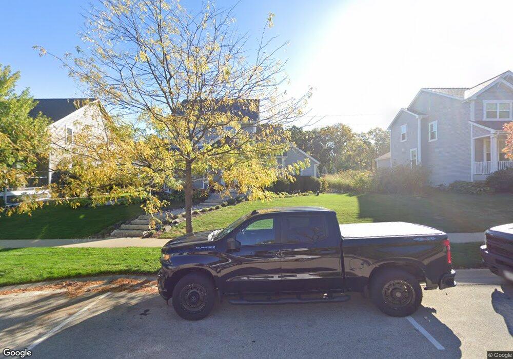 318 Bleeker St unit 318, Delafield, WI 53018 - photo 1