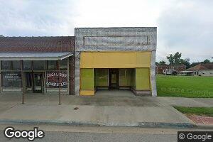 109 W Franklin Ave, Sesser, IL 62884