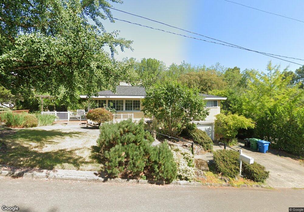 7612 SE 34th St, Mercer Island, WA 98040 - photo 1