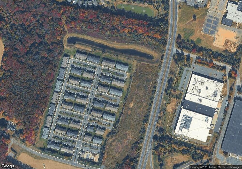 42 Fisher Ct, Cranbury, NJ 08512 - photo 1