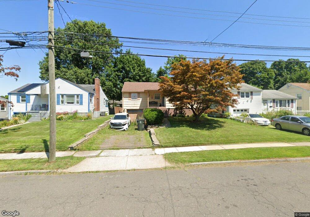 46 Crocker Ave, West Hartford, CT 06110 - photo 1