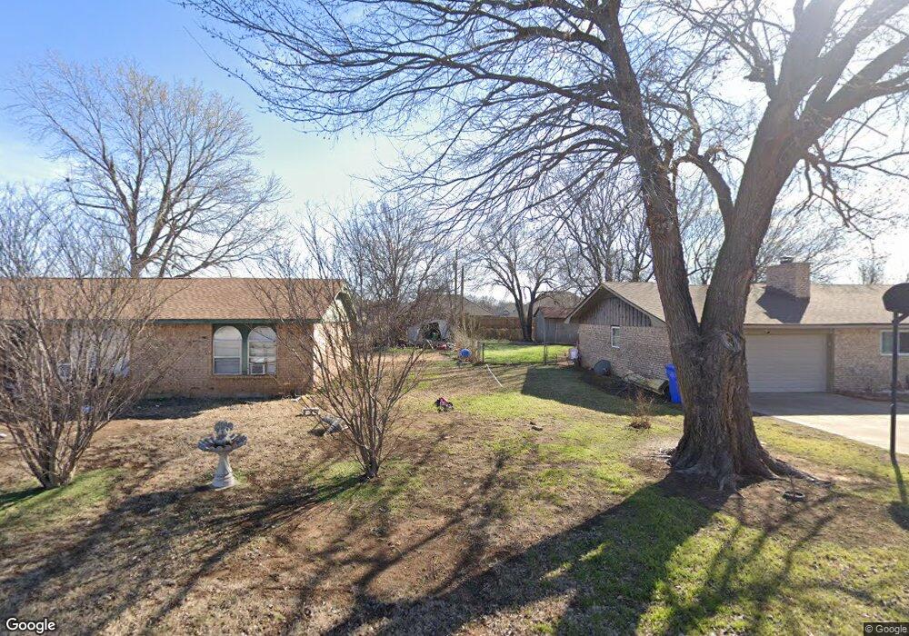 10 Mountain View Dr, Cache, OK 73527 - photo 1