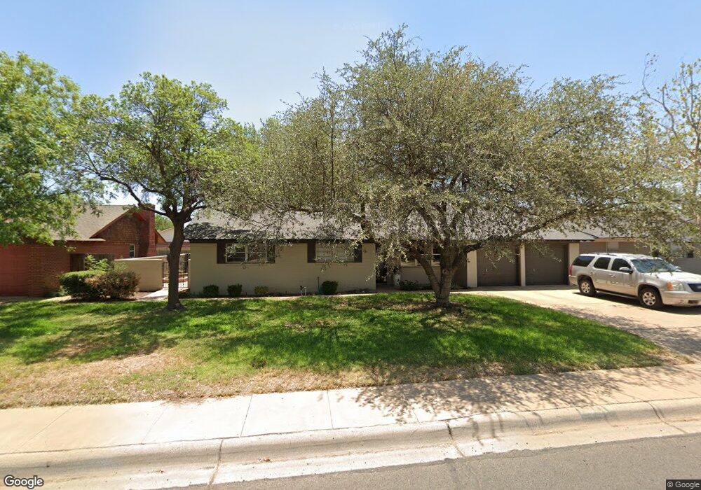 2309 W Shandon Ave, Midland, TX 79705 - photo 1