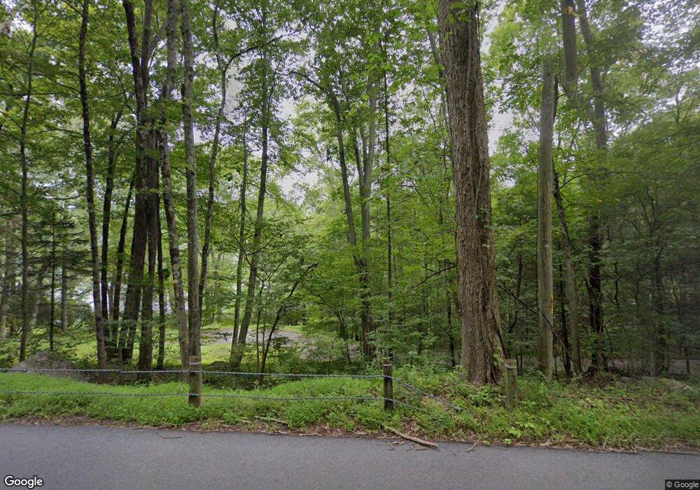 441 W Meetinghouse Rd, New Milford, CT 06776 - photo 1