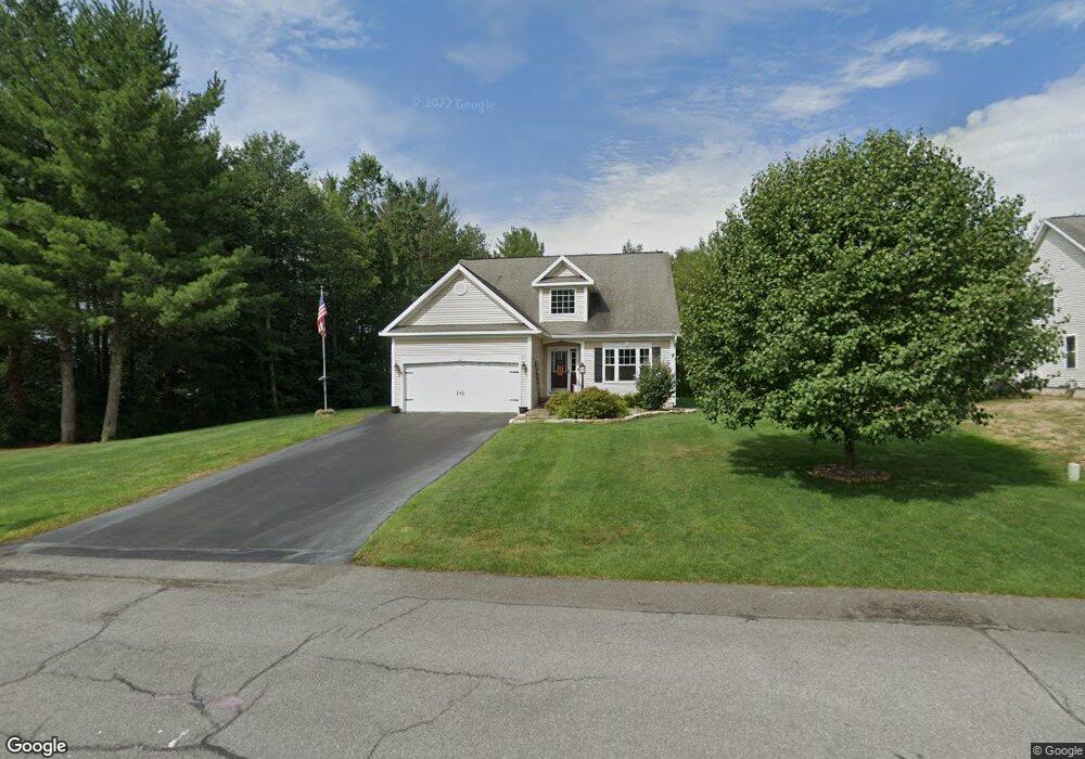 1 Garnet Ln, Schenectady, NY 12302 - photo 1