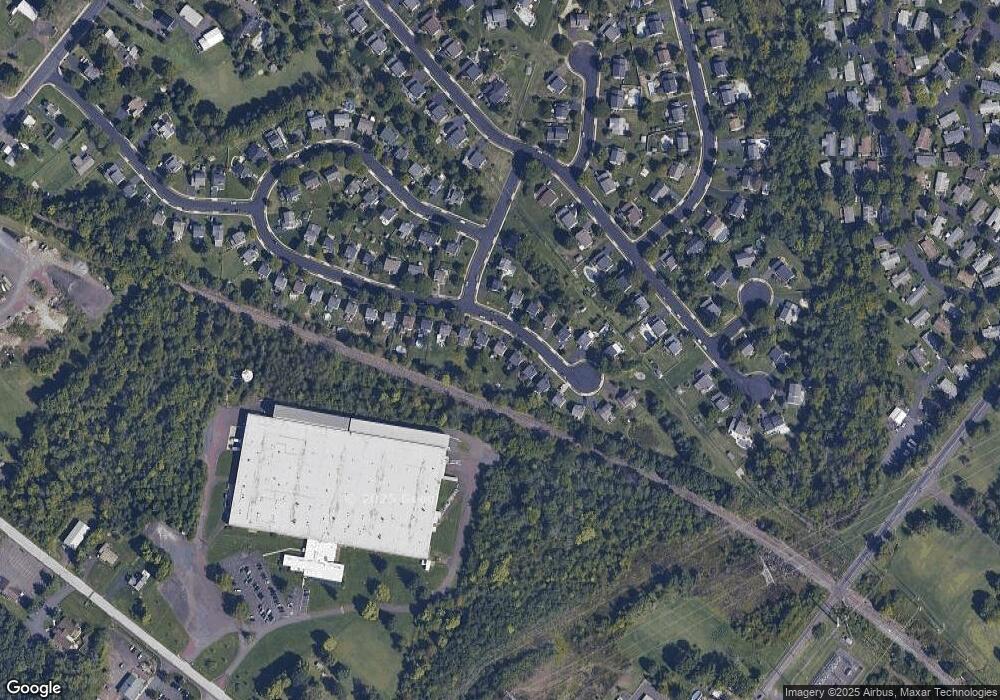 131 Hedgerow Dr, Souderton, PA 18964 - photo 1