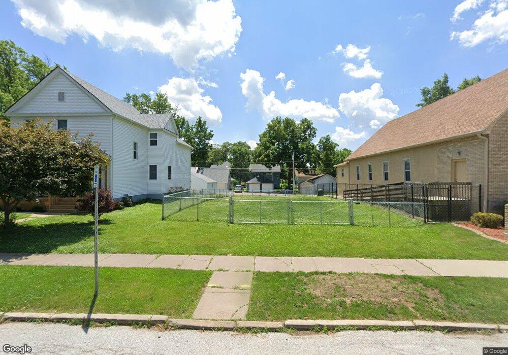 531 W 15th St, Davenport, IA 52803 - photo 1