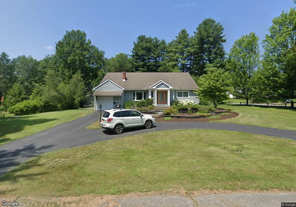 2322 Algonquin Rd, Schenectady, NY 12309 - photo 1